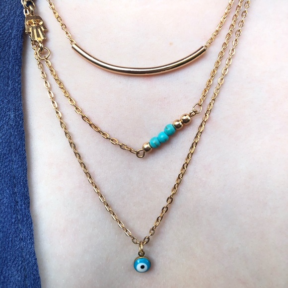 BUNDLE OF FOUR Necklaces - Picture 4 of 5